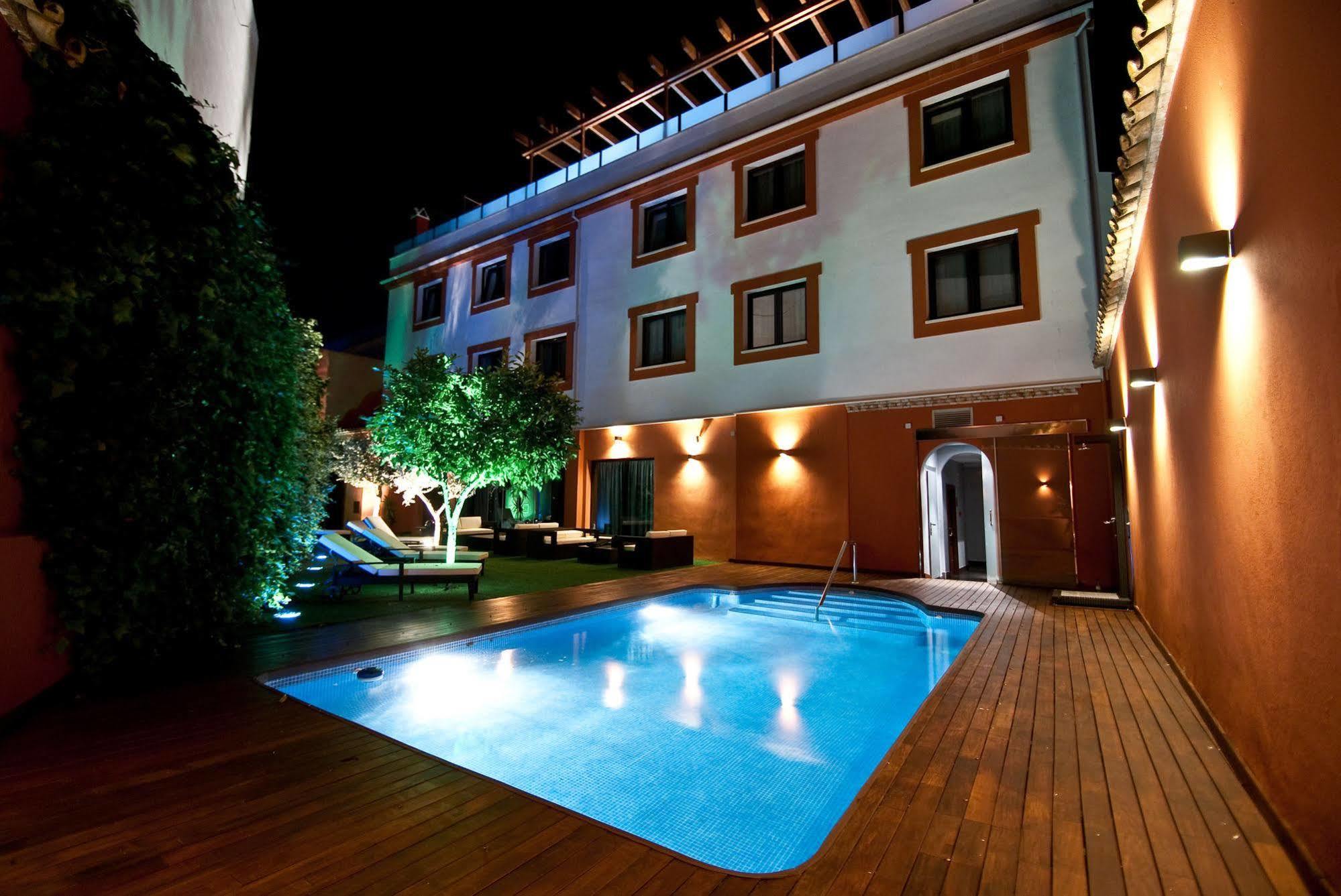 Hotel Infanta Leonor Ecija Exterior photo